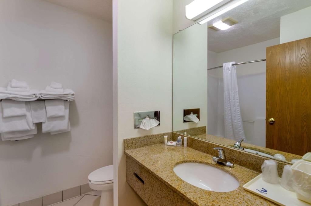 Room image 6